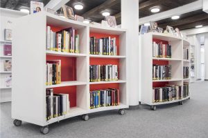 Inform Curve Shelving