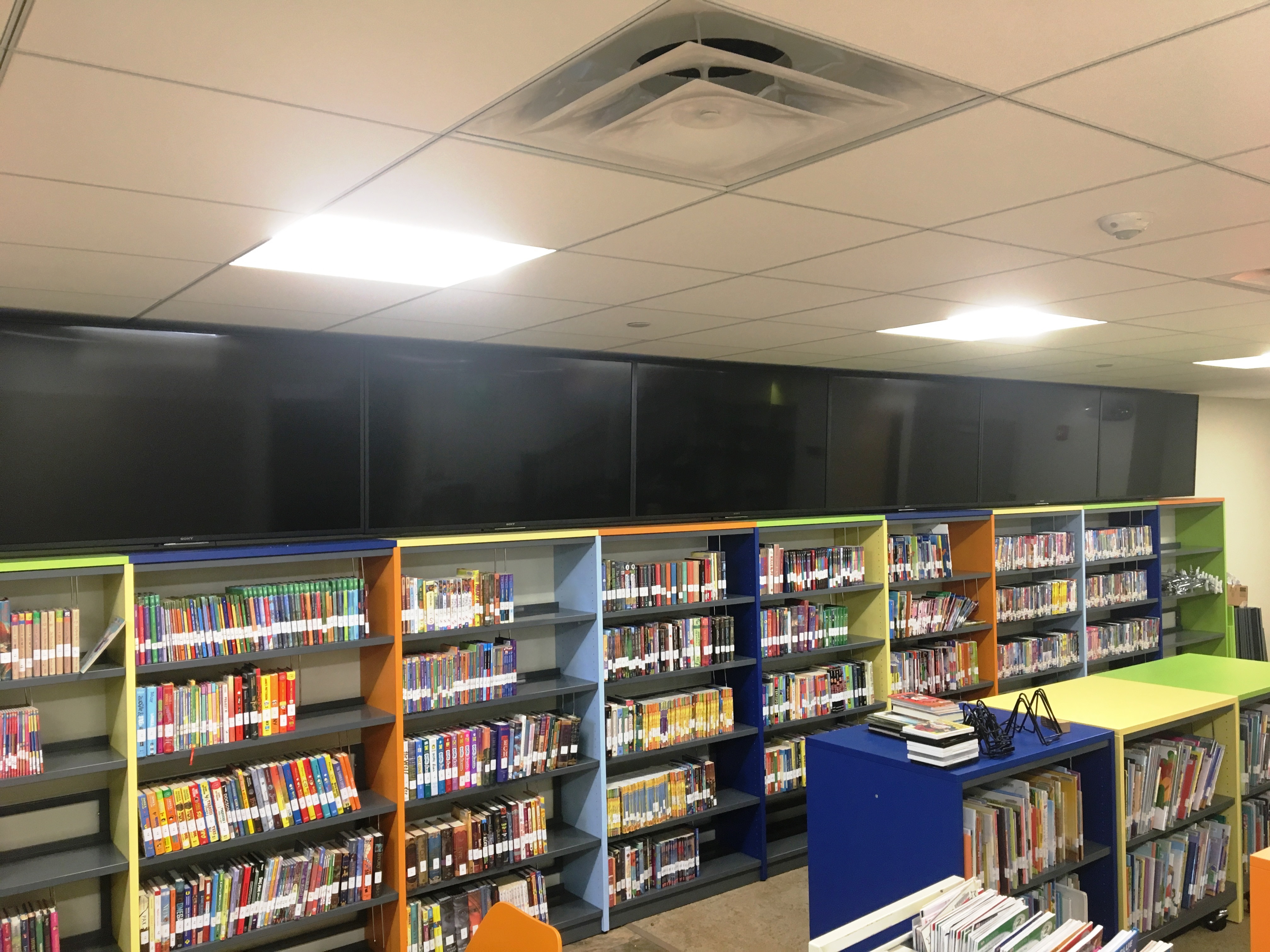 BCI RatioPublicLibraryShelving (8)