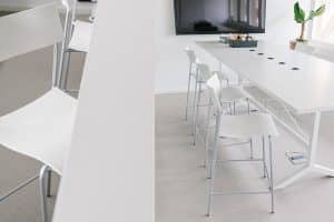 Campus Air Barstool